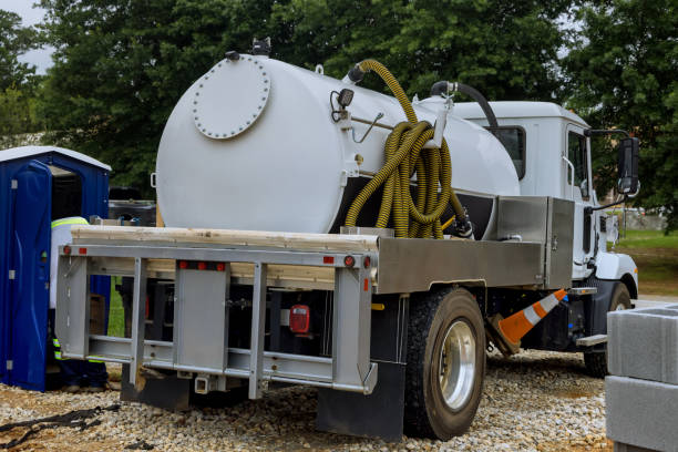 Best Luxury portable toilet rental  in Jeffersontown, KY