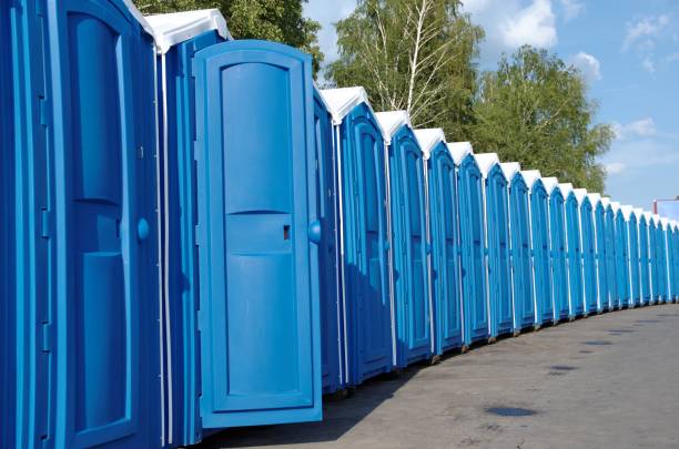 Best Portable restroom trailer rental  in Jeffersontown, KY